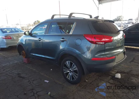2015 Kia Sportage Ex z USA, uszkodzony, nr VIN KNDPC3AC3F7742974